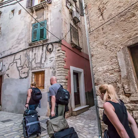 Apartment Studio Corner Rovinj